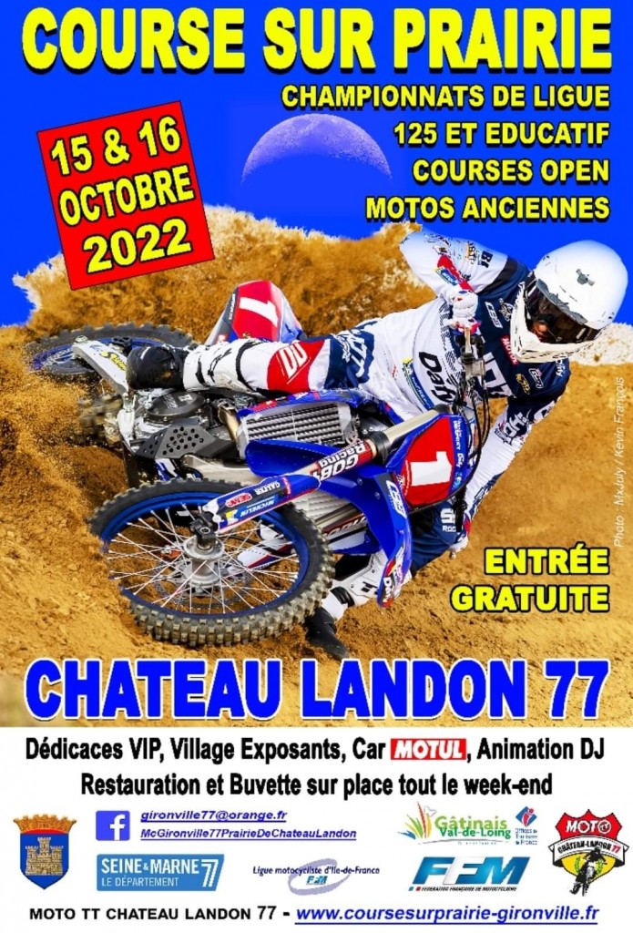 Course moto sur prairie Château-Landon